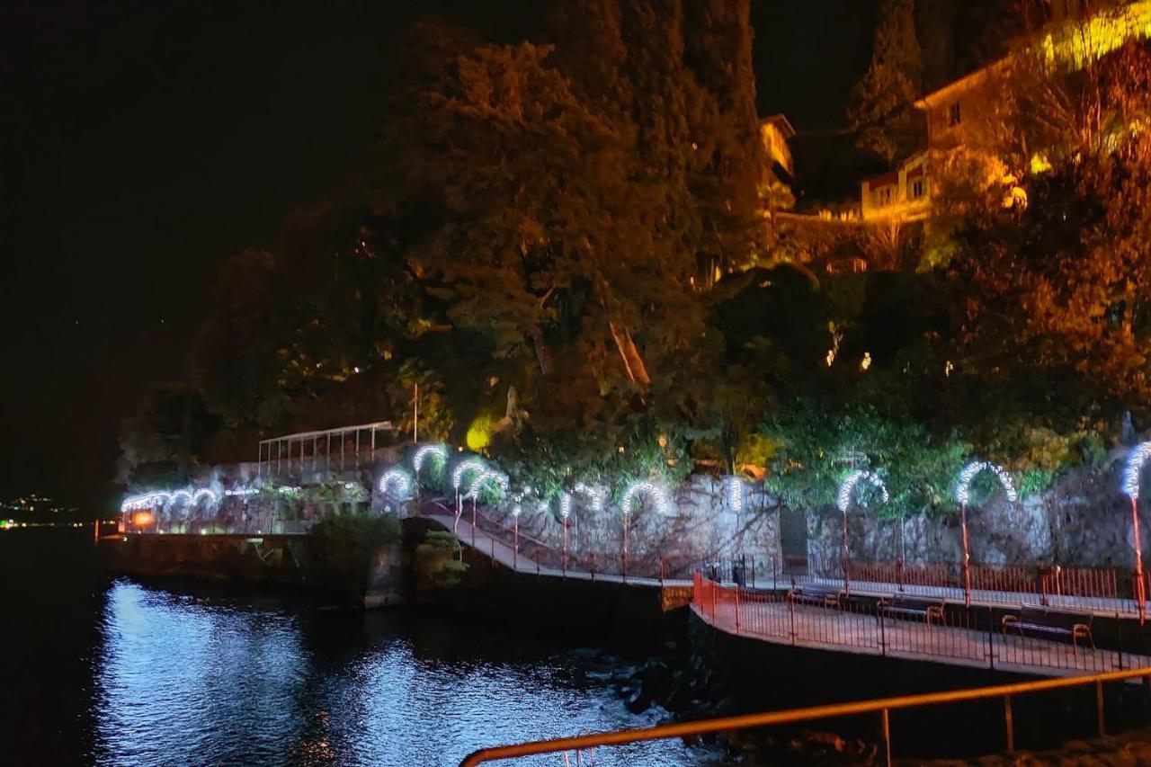 Tosca House Bed and Breakfast Varenna Esterno foto