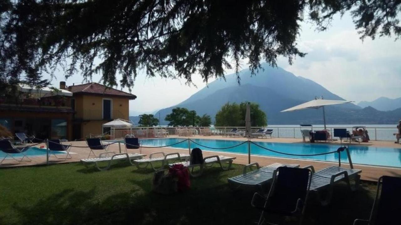 Tosca House Bed and Breakfast Varenna Esterno foto